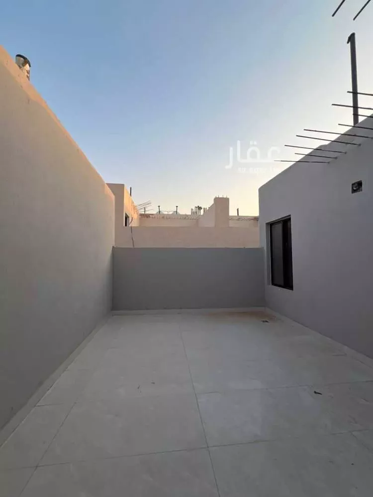 فيلا للبيع في شارع الظهيران, حي بدر, مدينة الرياض, منطقة الرياض 7