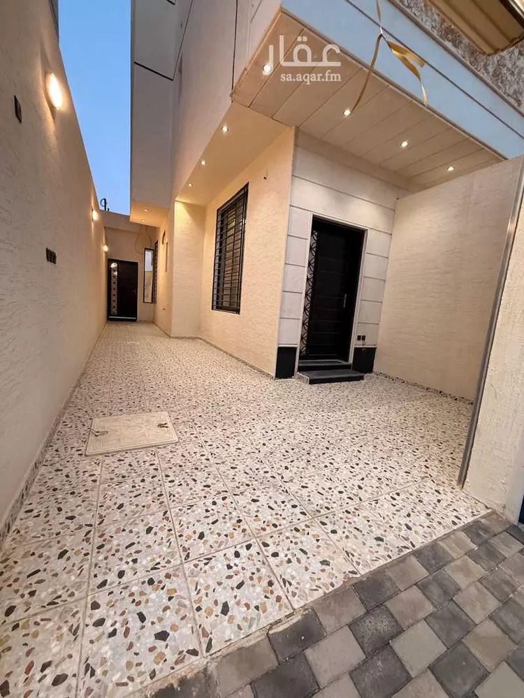 دور للبيع في شارع المحرق, حي طيبة, مدينة الرياض, منطقة الرياض 8
