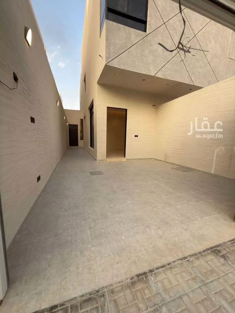 دور للبيع في شارع شعب بران, حي طيبة, مدينة الرياض, منطقة الرياض صورة 3