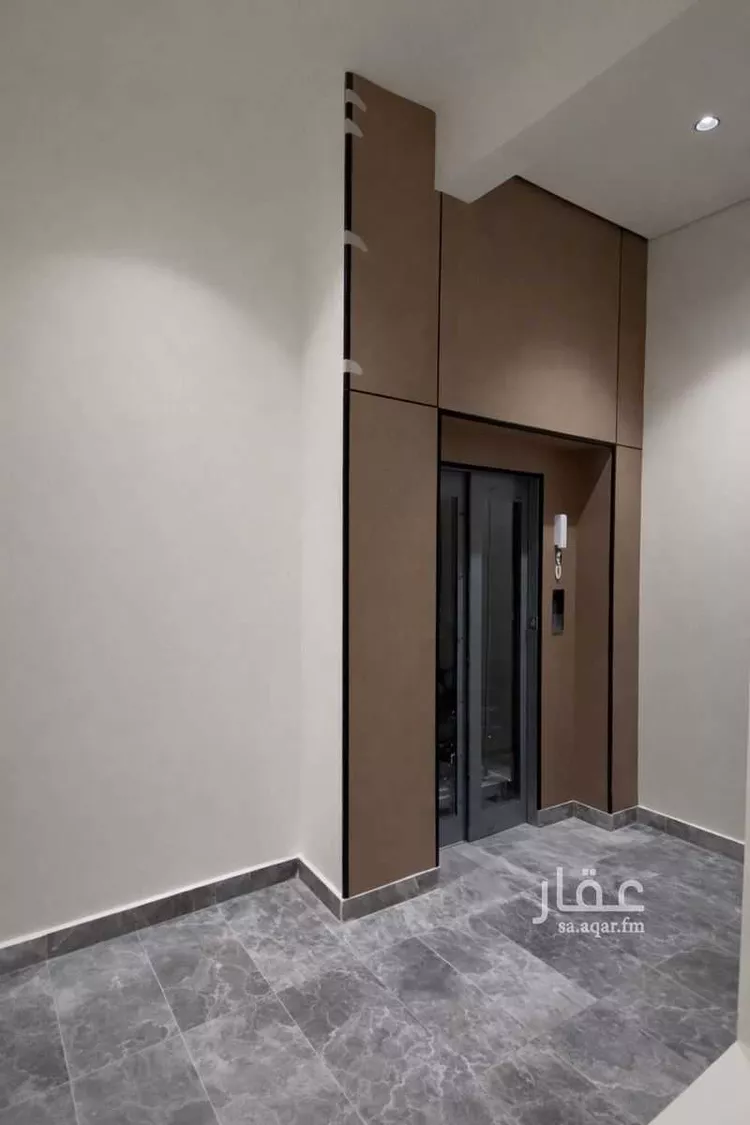 دور للبيع في شارع الشربة, حي المعيزيلة, مدينة الرياض, منطقة الرياض صورة 2