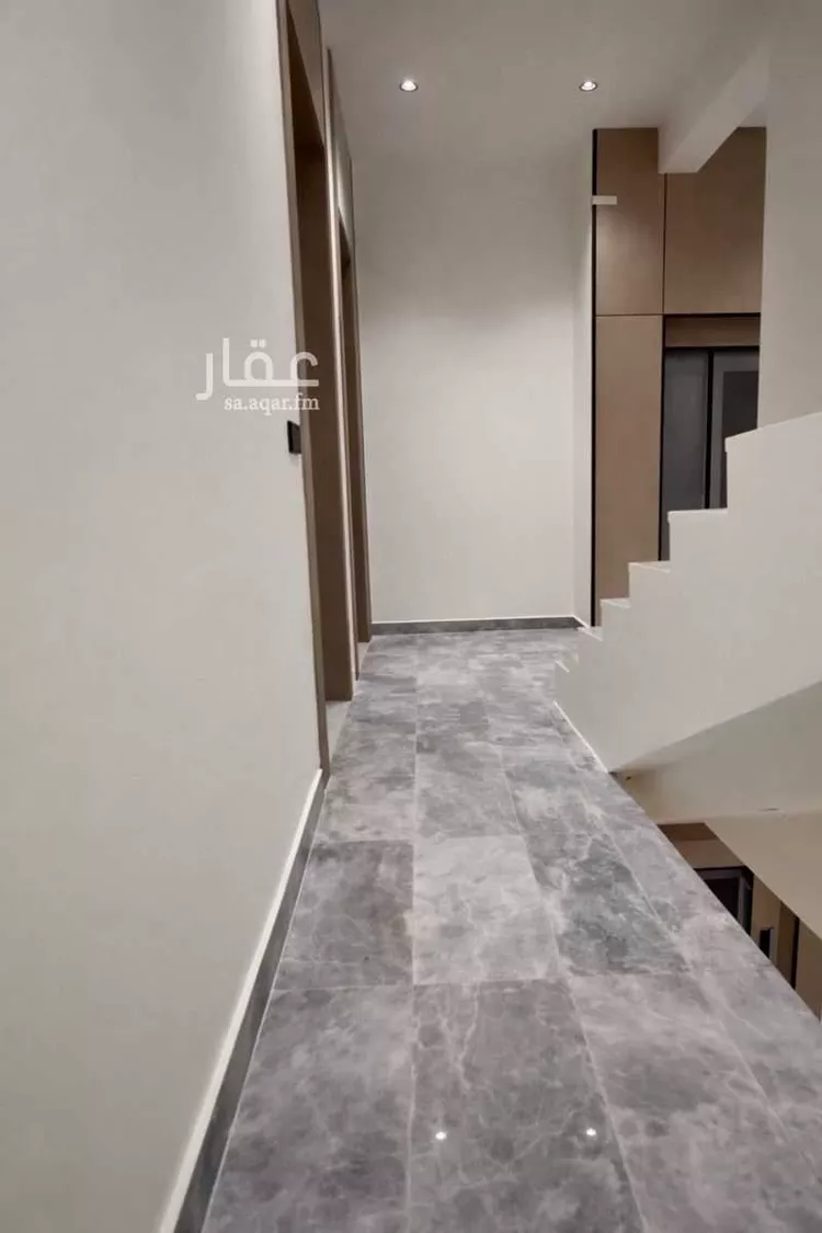 دور للبيع في شارع السفانية, حي المعيزيلة, مدينة الرياض, منطقة الرياض 9