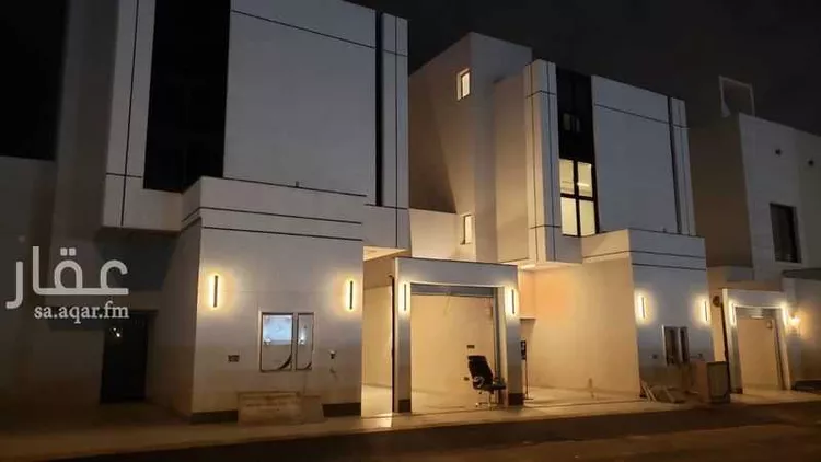 Floor for Sale in Riyadh Al Janadriyah