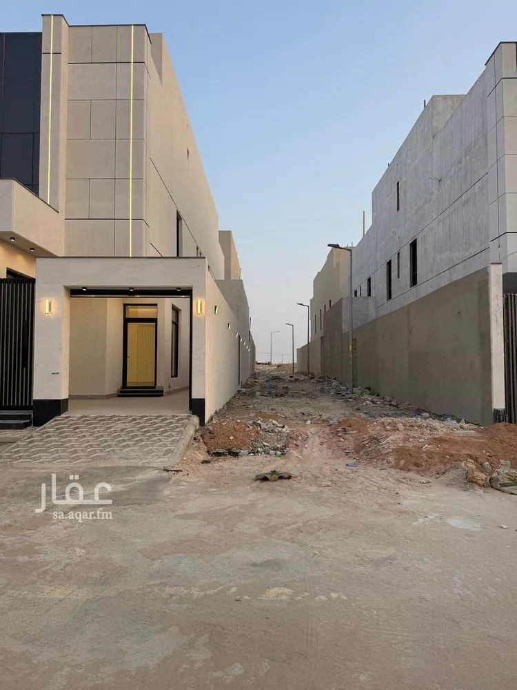 دور للبيع في شارع رقم 192, حي الجنادرية, مدينة الرياض, منطقة الرياض صورة 2
