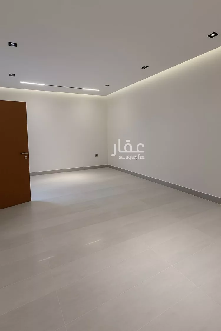 فيلا للبيع في شارع تنال, حي الرمال, مدينة الرياض, منطقة الرياض صورة 4