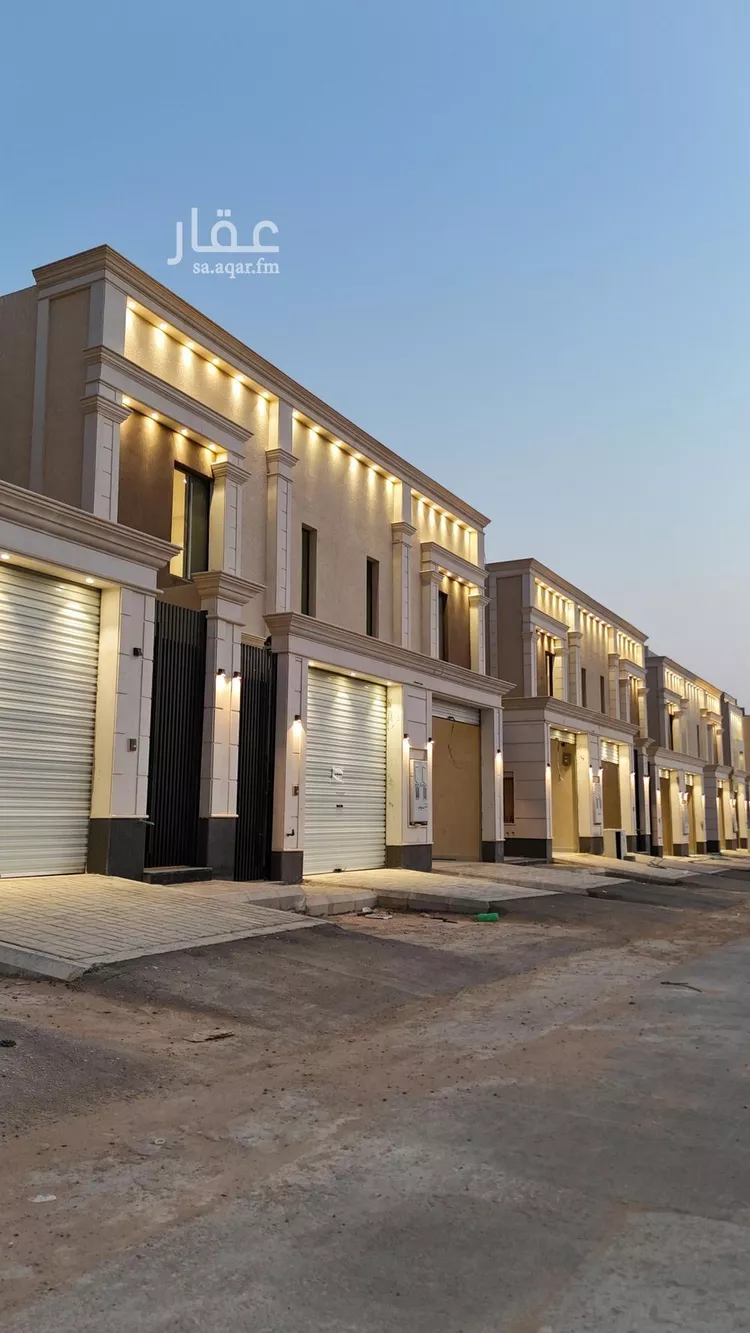 دور للبيع في شارع 1233, حي الجنادرية, مدينة الرياض, منطقة الرياض