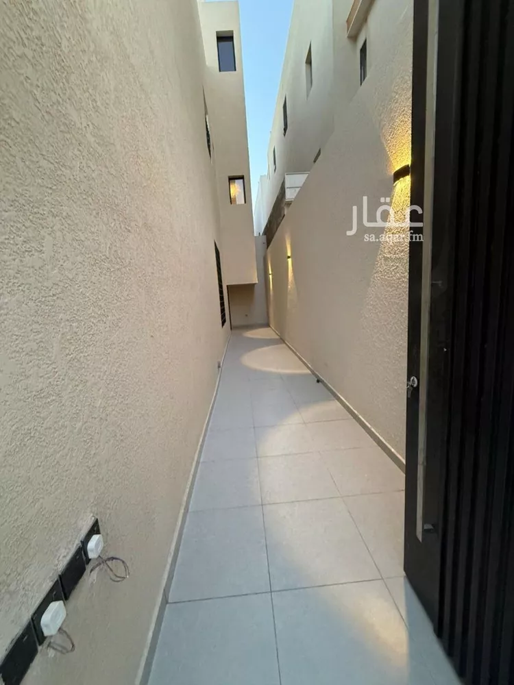دور للبيع في شارع شارع, حي الجنادرية, مدينة الرياض, منطقة الرياض