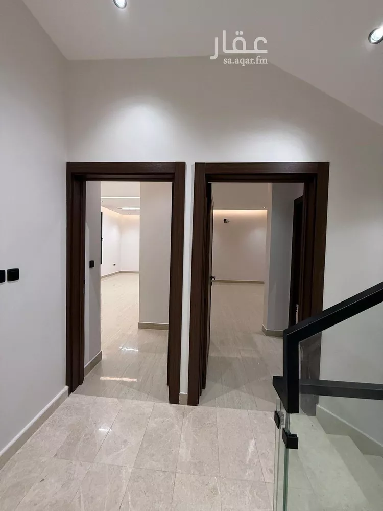 فيلا للبيع في شارع أحمد بن مانع, حي المرجان, مدينة الرياض, منطقة الرياض صورة 3