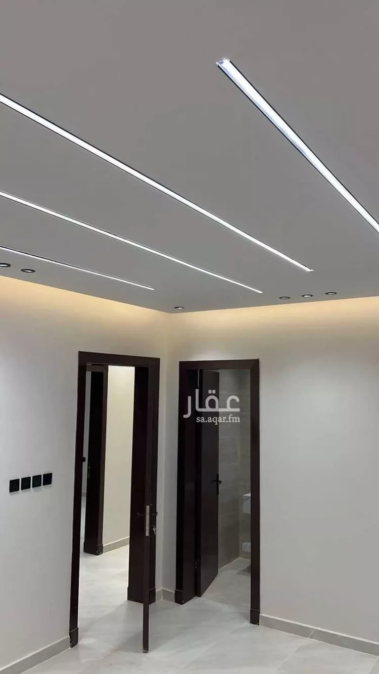 شقة للبيع في شارع الرواكب, حي المعيزيلة, مدينة الرياض, منطقة الرياض 8
