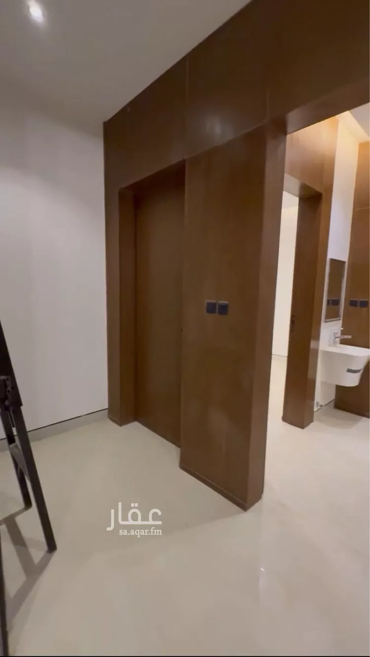 دور للبيع في شارع رقم 190, حي الجنادرية, مدينة الرياض, منطقة الرياض صورة 2