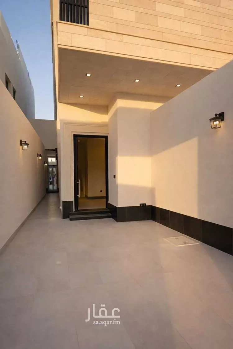 دور للبيع في شارع رقم 156, حي الجنادرية, مدينة الرياض, منطقة الرياض صورة 3