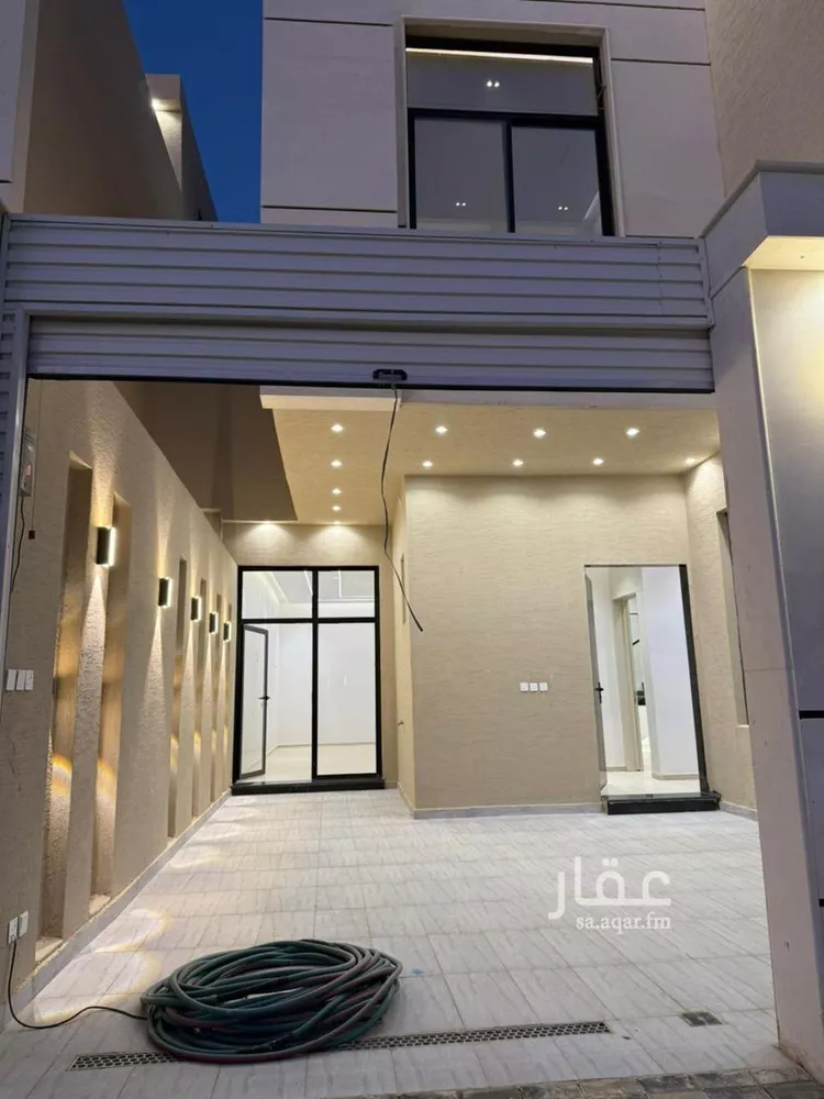 فيلا للبيع في شارع رقم 86, حي الندوة, مدينة الرياض, منطقة الرياض صورة 3