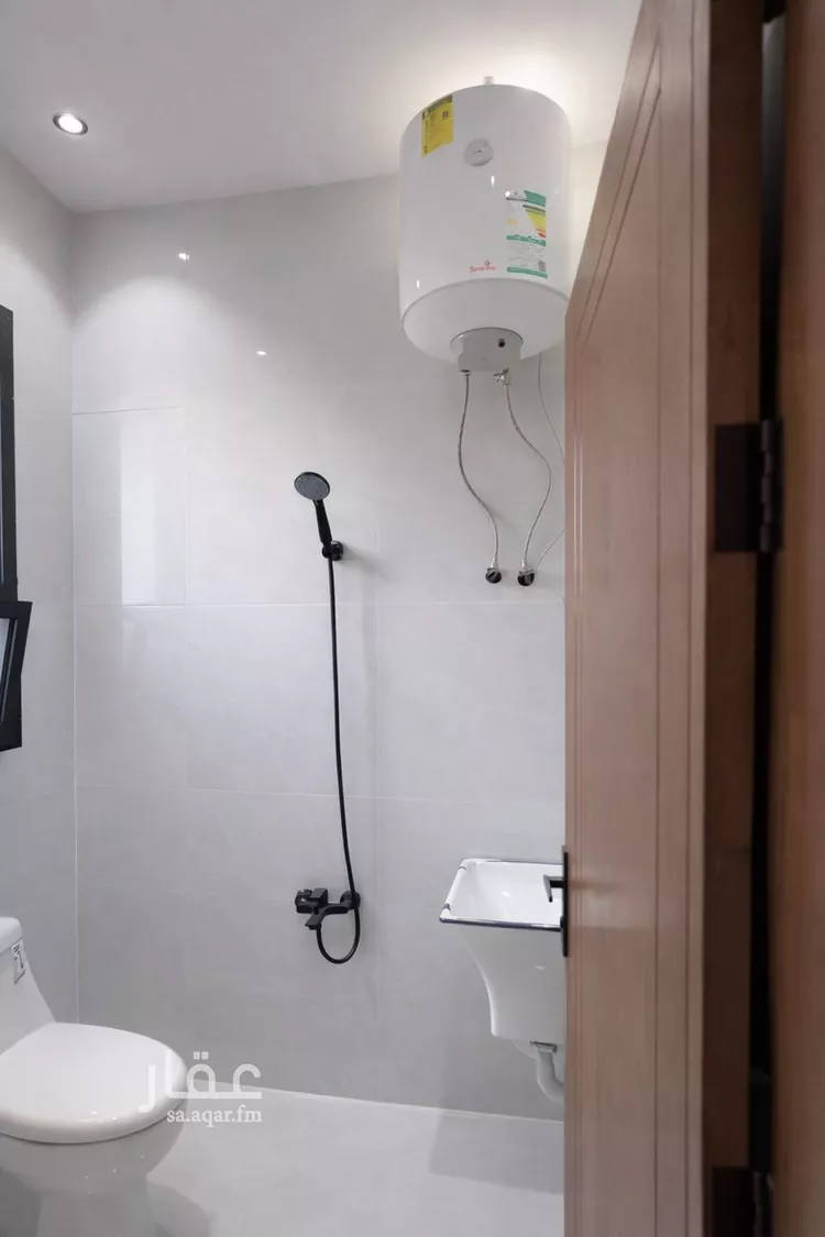 فيلا للبيع في شارع الازهار, حي طيبة, مدينة الرياض, منطقة الرياض صورة 3