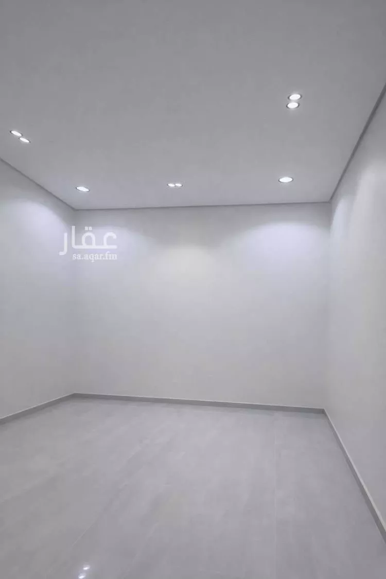 Floor for Sale in Riyadh Ash Sharq 11