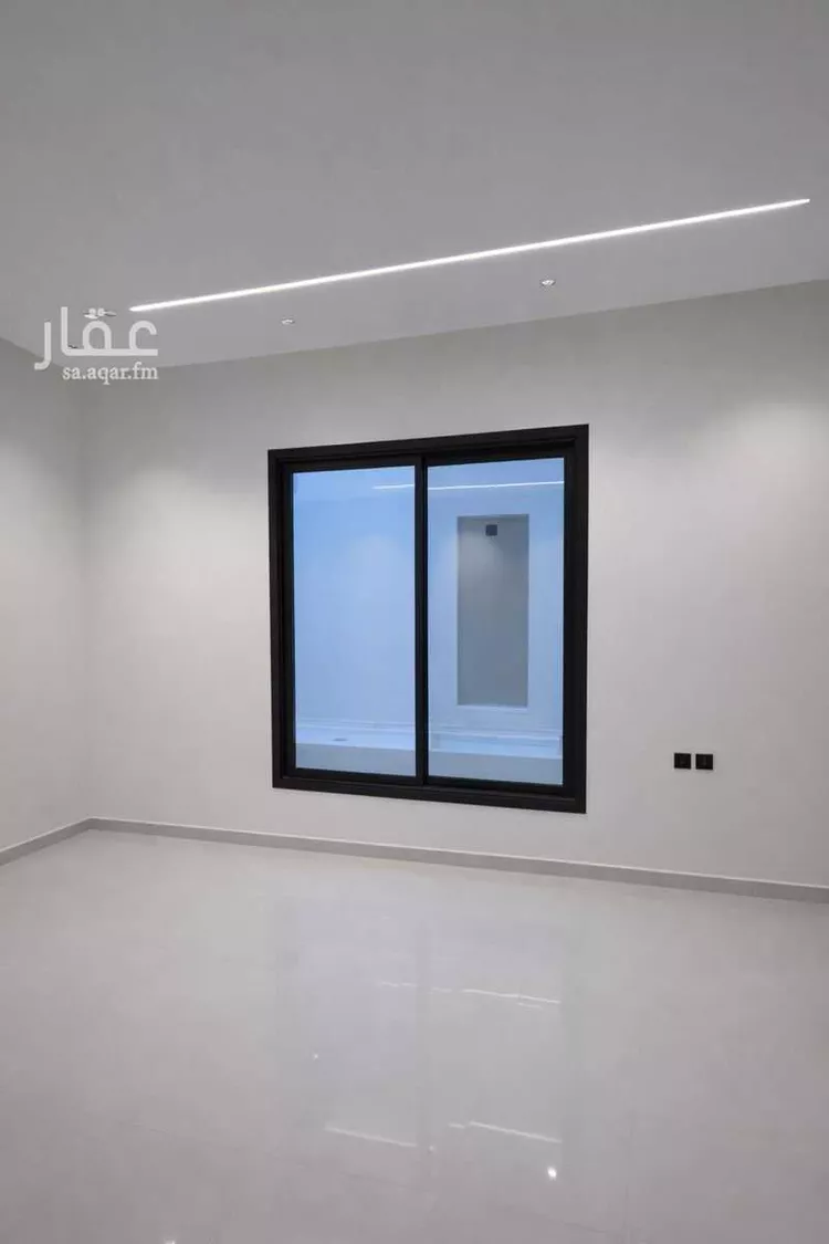 Floor for Sale in Riyadh Al Janadriyah 7
