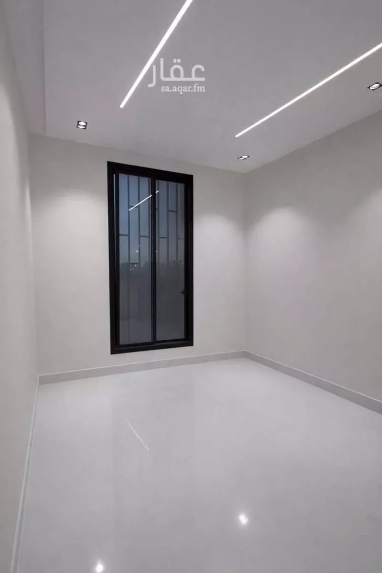 فيلا للبيع في شارع رقم 74, حي الندوة, مدينة الرياض, منطقة الرياض صورة 4