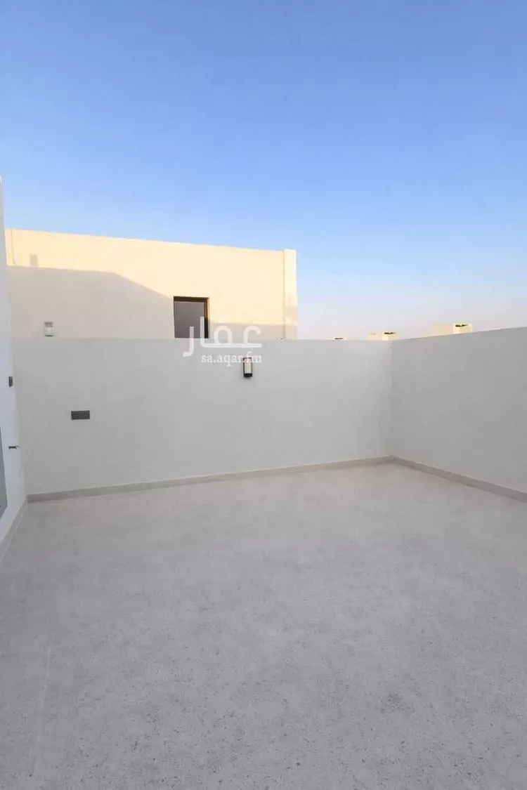 دور للبيع في شارع منصور الطبري, حي الرمال, مدينة الرياض, منطقة الرياض صورة 4