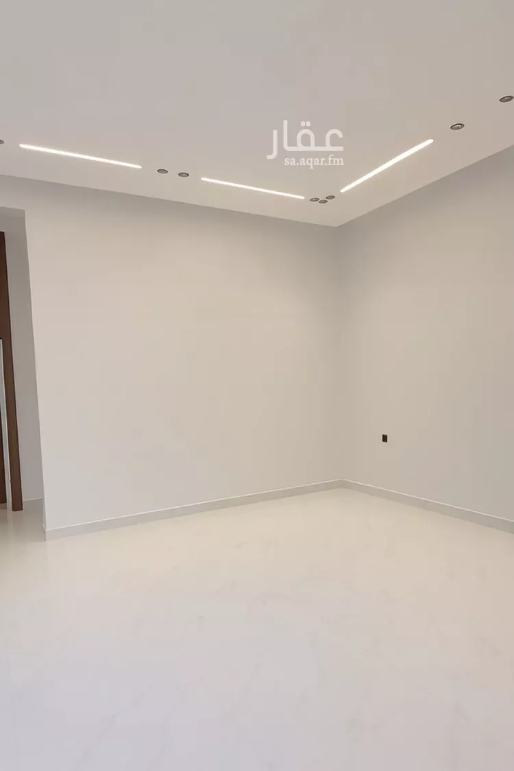 دور للبيع في شارع رقم 124, حي الجنادرية, مدينة الرياض, منطقة الرياض صورة 4