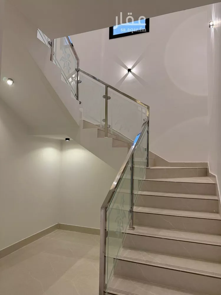 فيلا للبيع في شارع الضياء, حي الجنادرية, مدينة الرياض, منطقة الرياض