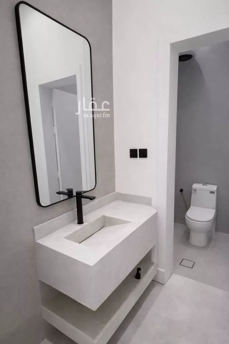 دور للبيع في شارع رقم 156, حي الجنادرية, مدينة الرياض, منطقة الرياض صورة 5