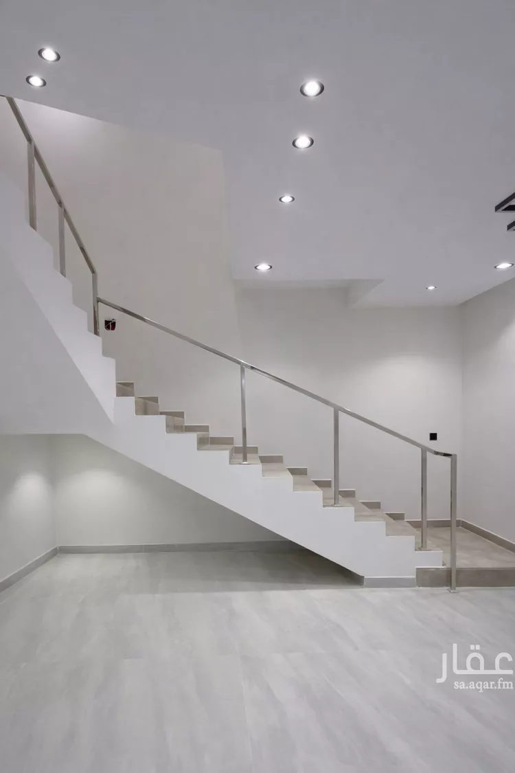 فيلا للبيع في شارع الازهار, حي طيبة, مدينة الرياض, منطقة الرياض صورة 4