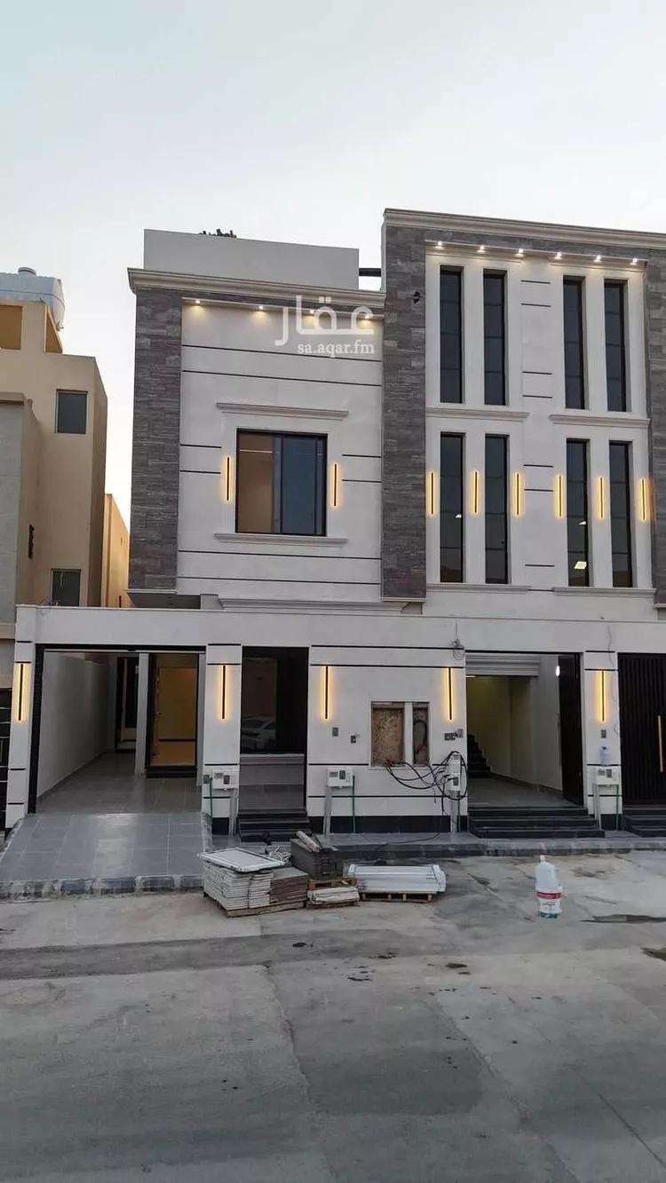 دور للبيع في شارع حسن كاظم الهندي, حي السعادة, مدينة الرياض, منطقة الرياض صورة 2