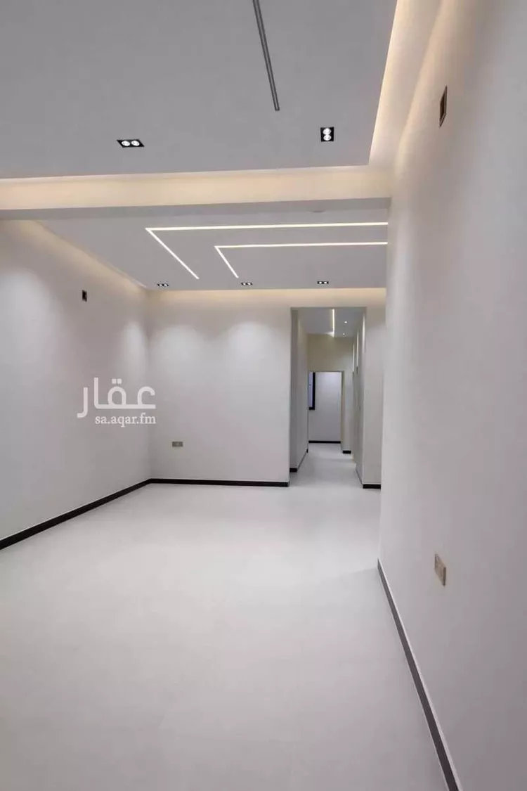 Floor for Sale in Riyadh As Saadah 8