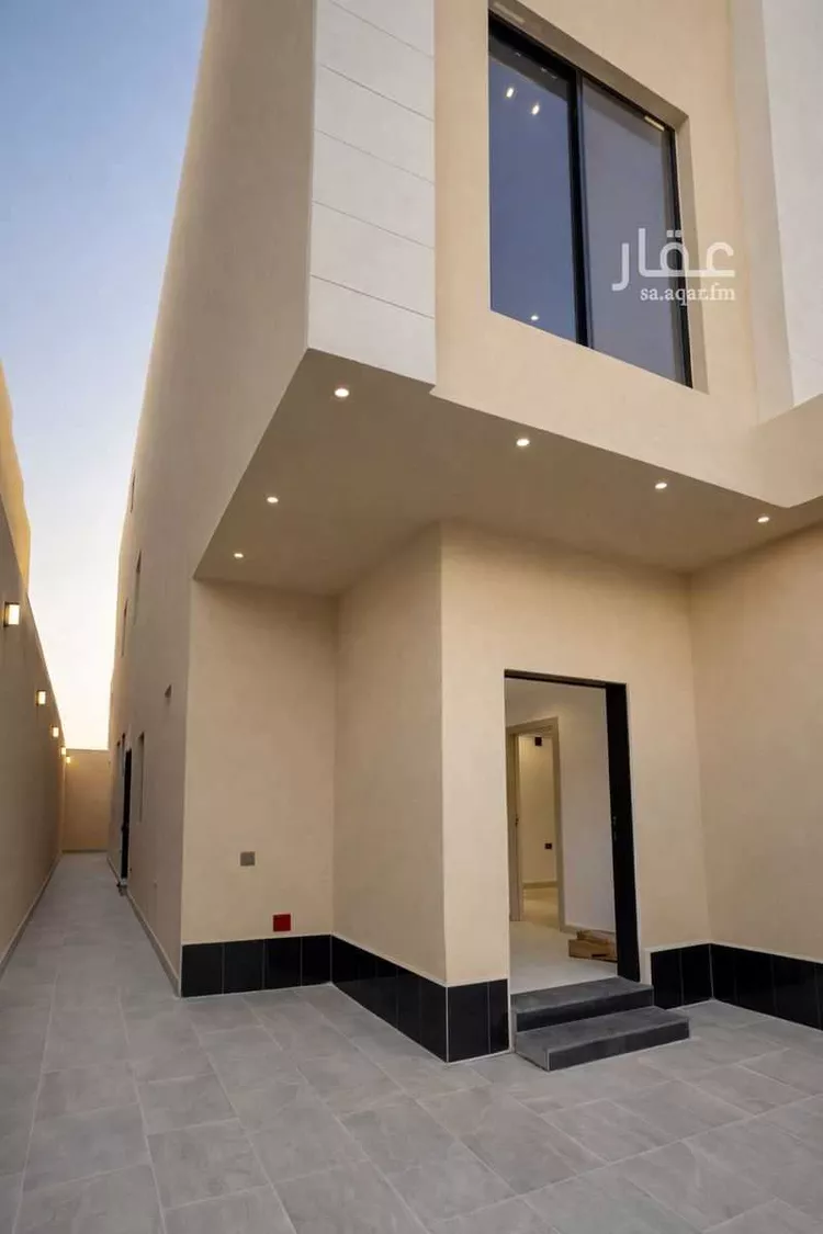 دور للبيع في شارع رقم 162, حي الجنادرية, مدينة الرياض, منطقة الرياض صورة 3