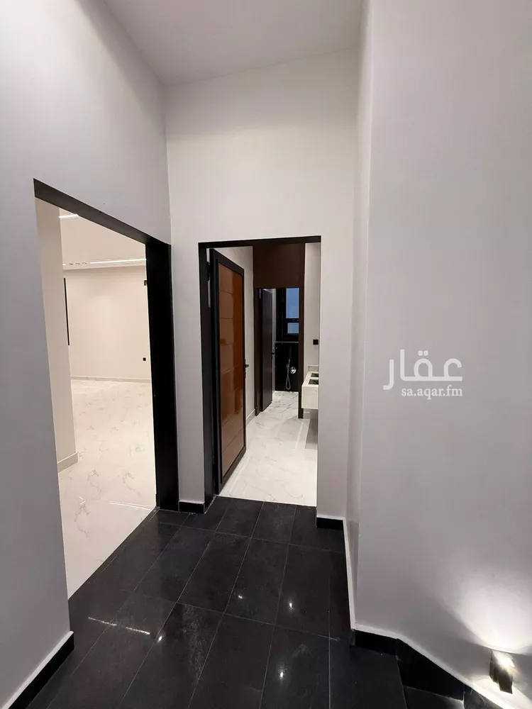 دور للبيع في شارع رقم 99, حي الجنادرية, مدينة الرياض, منطقة الرياض صورة 2