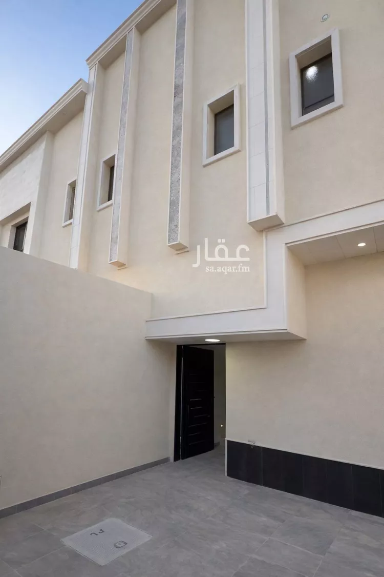 فيلا للبيع في شارع عبدالعزيز الإحسائي, حي طيبة, مدينة الرياض, منطقة الرياض صورة 4