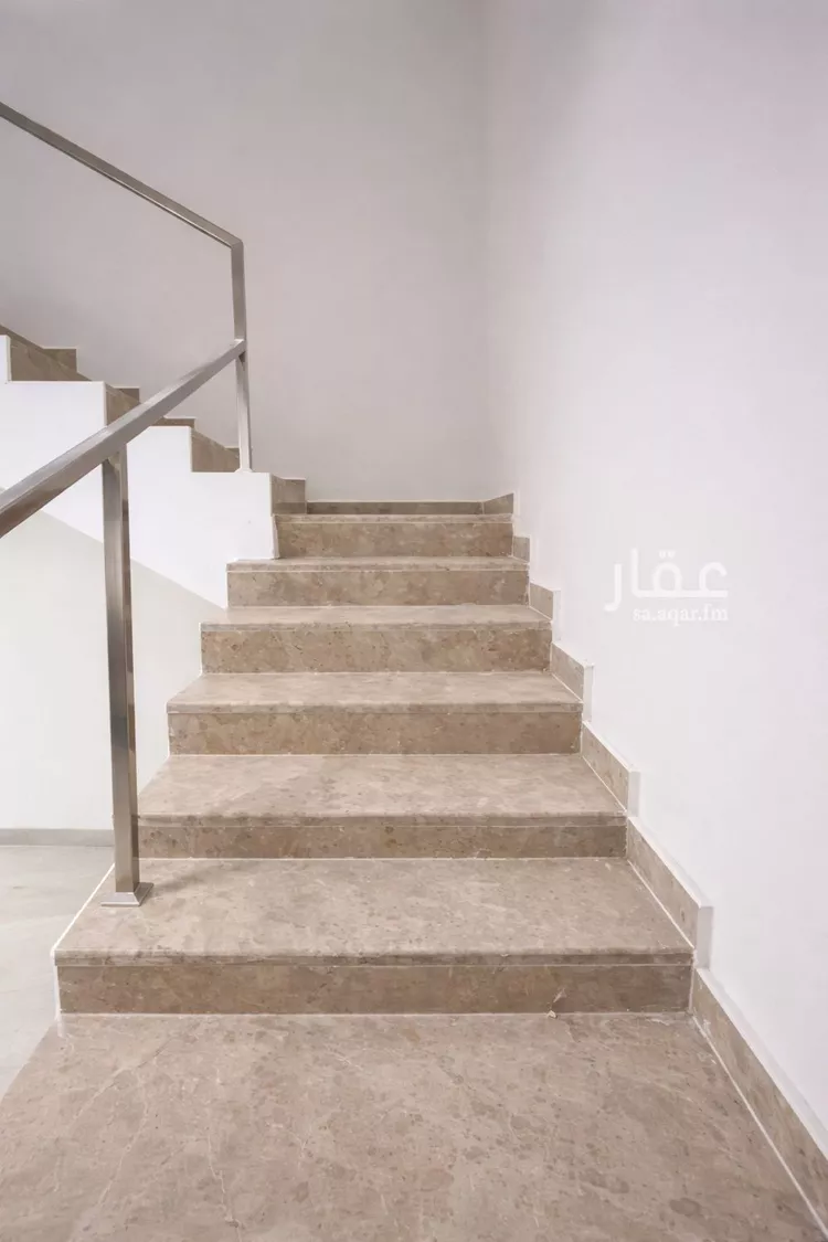 فيلا للبيع في شارع الازهار, حي طيبة, مدينة الرياض, منطقة الرياض صورة 2