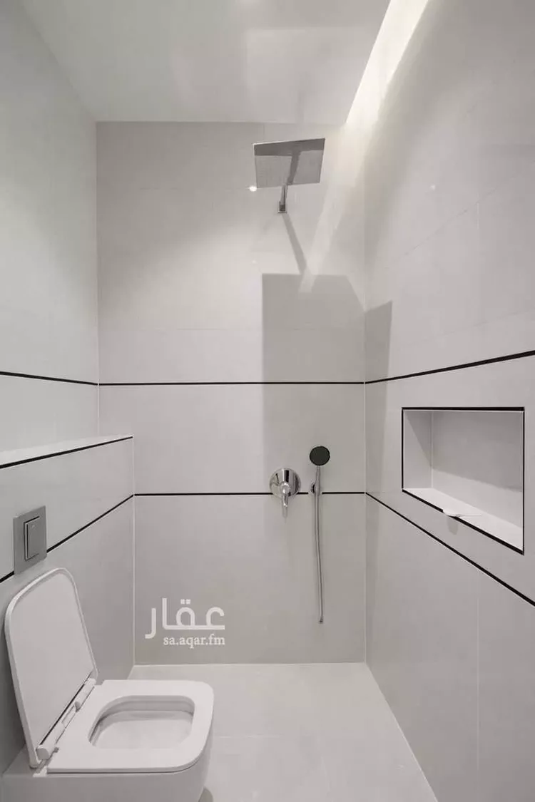Floor for Sale in Riyadh Al Janadriyah صورة 3