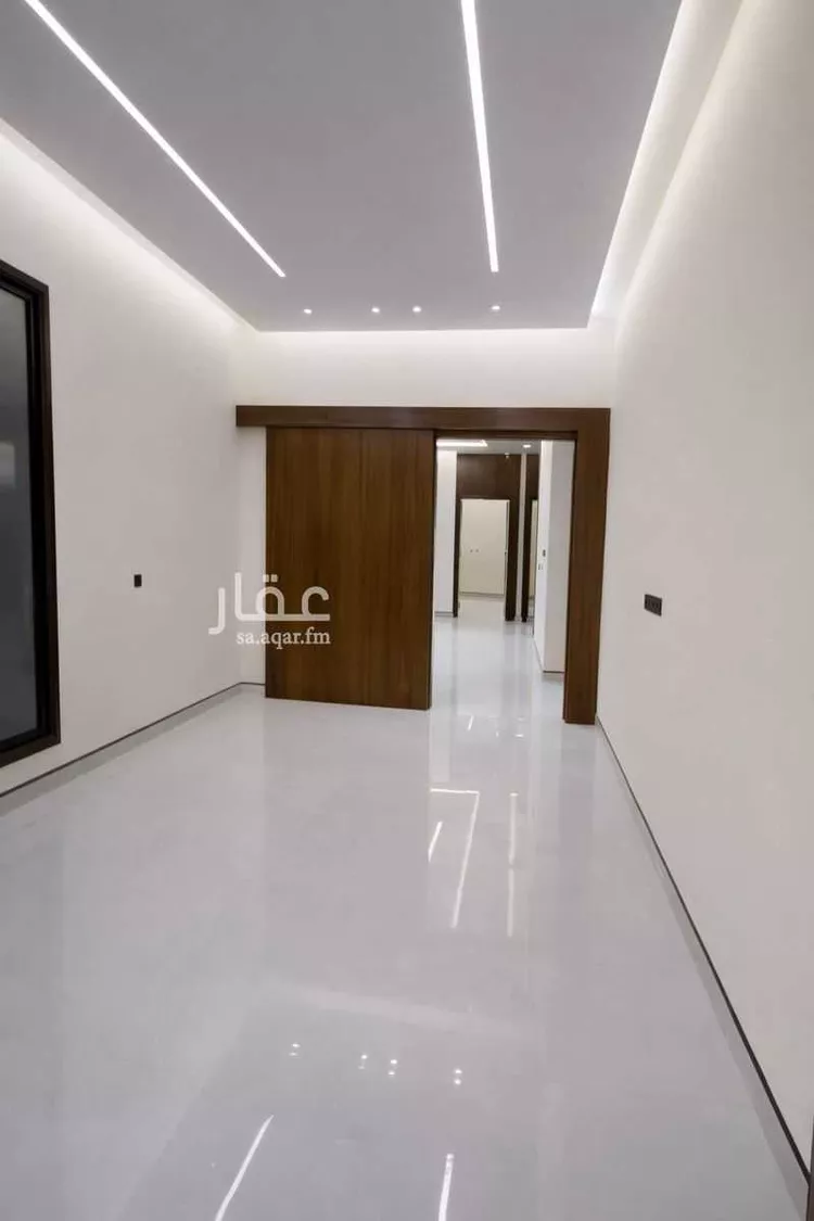 Floor for Sale in Riyadh Al Janadriyah صورة 2