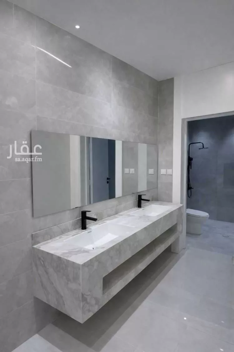 Floor for Sale in Riyadh Al Janadriyah صورة 5