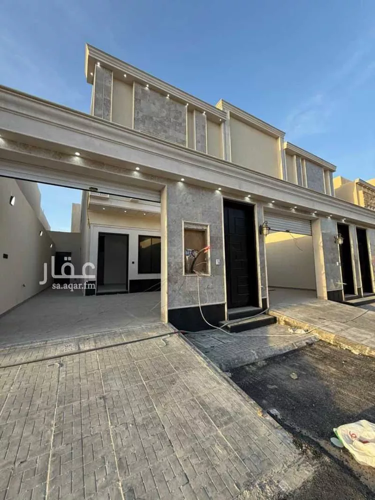 دور للبيع في شارع ابن شاكر, حي طيبة, مدينة الرياض, منطقة الرياض