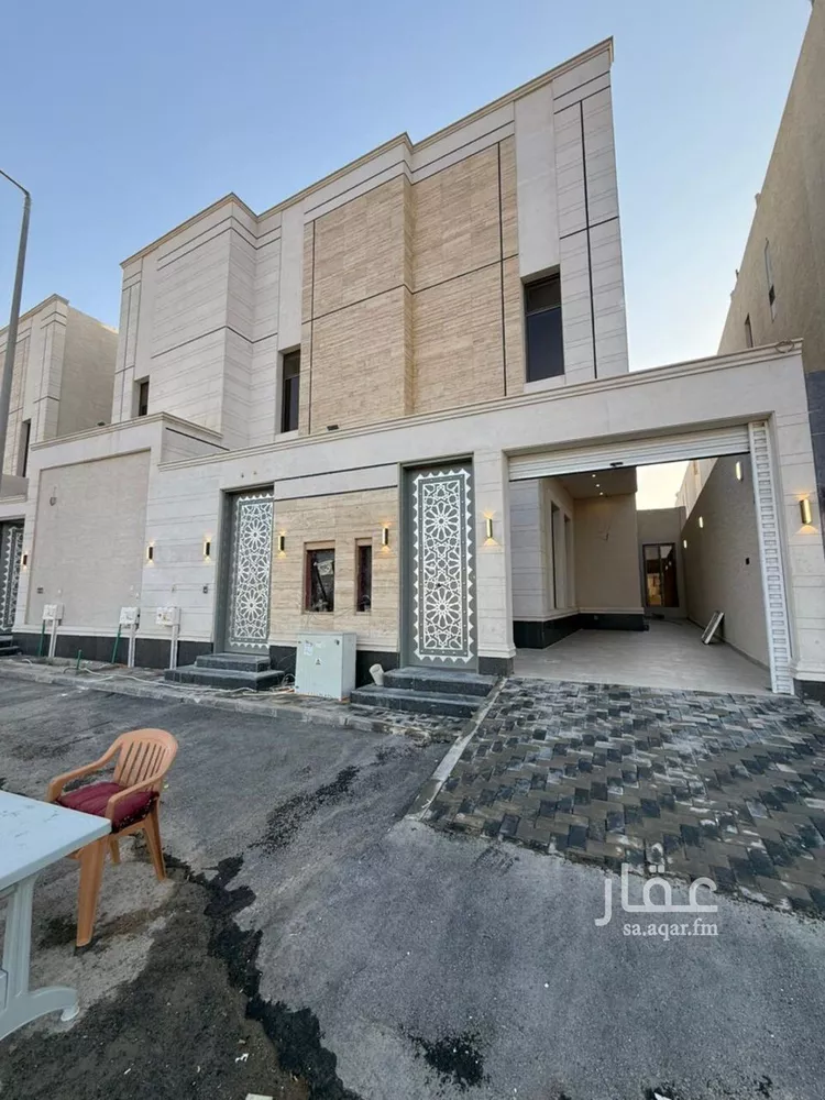 دور للبيع في شارع رقم 139, حي الجنادرية, مدينة الرياض, منطقة الرياض صورة 2