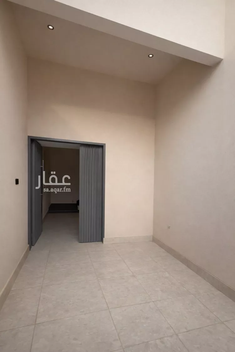 دور للبيع في شارع الضياء, حي الجنادرية, مدينة الرياض, منطقة الرياض صورة 2