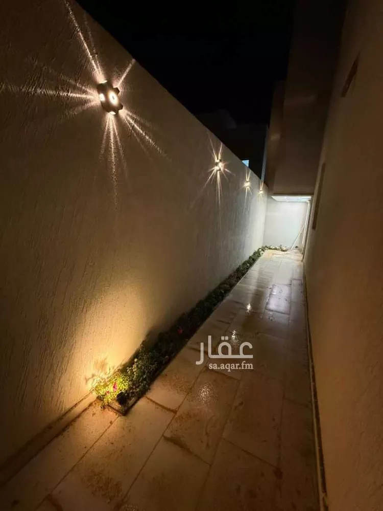 فيلا للبيع في شارع رقم 1, حي الندوة, مدينة الرياض, منطقة الرياض 8