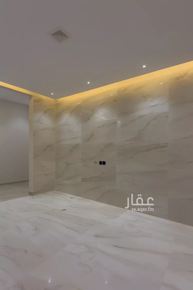فيلا للبيع في شارع النفيسيه, حي بدر, مدينة الرياض, منطقة الرياض صورة 2