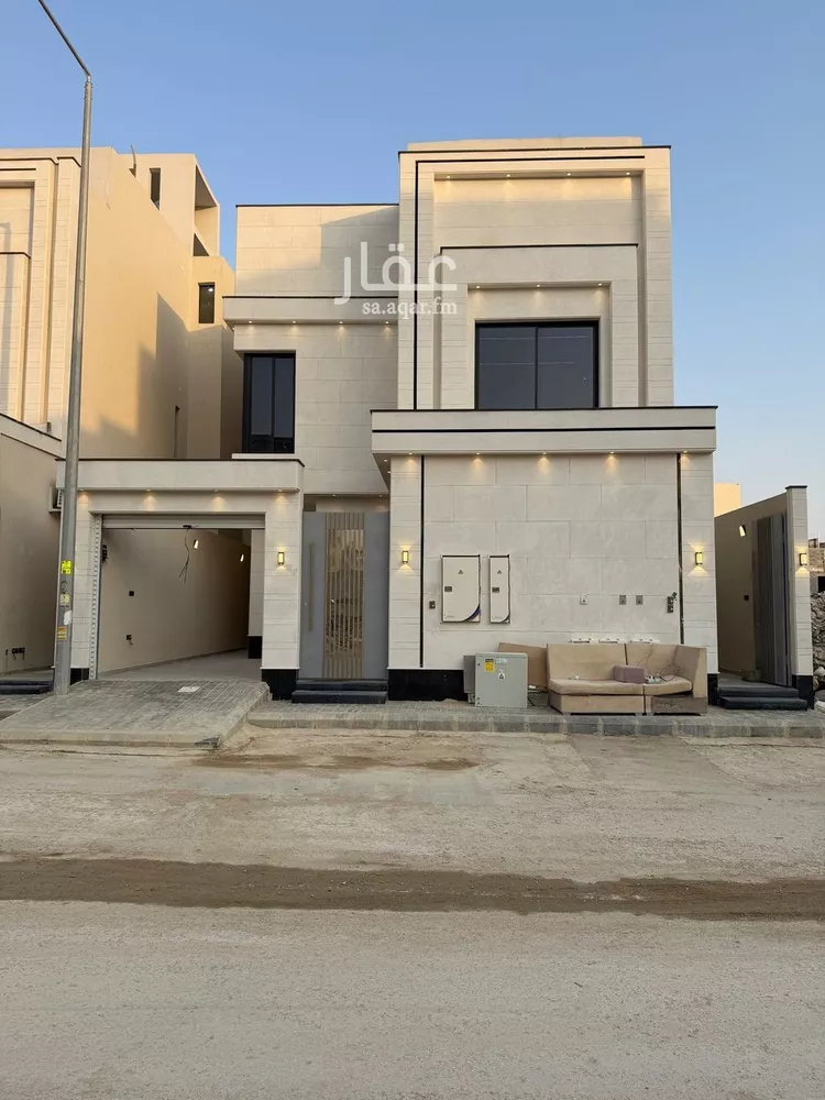 دور للبيع في شارع طريق خريص, حي الجنادرية, مدينة الرياض, منطقة الرياض