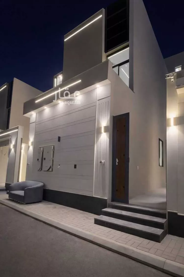 Floor for Sale in Riyadh Al Janadriyah