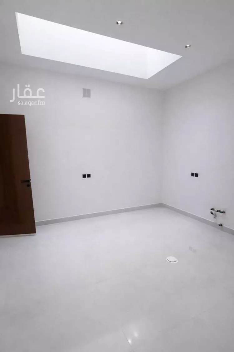 دور للبيع في شارع رقم 170, حي الجنادرية, مدينة الرياض, منطقة الرياض 6
