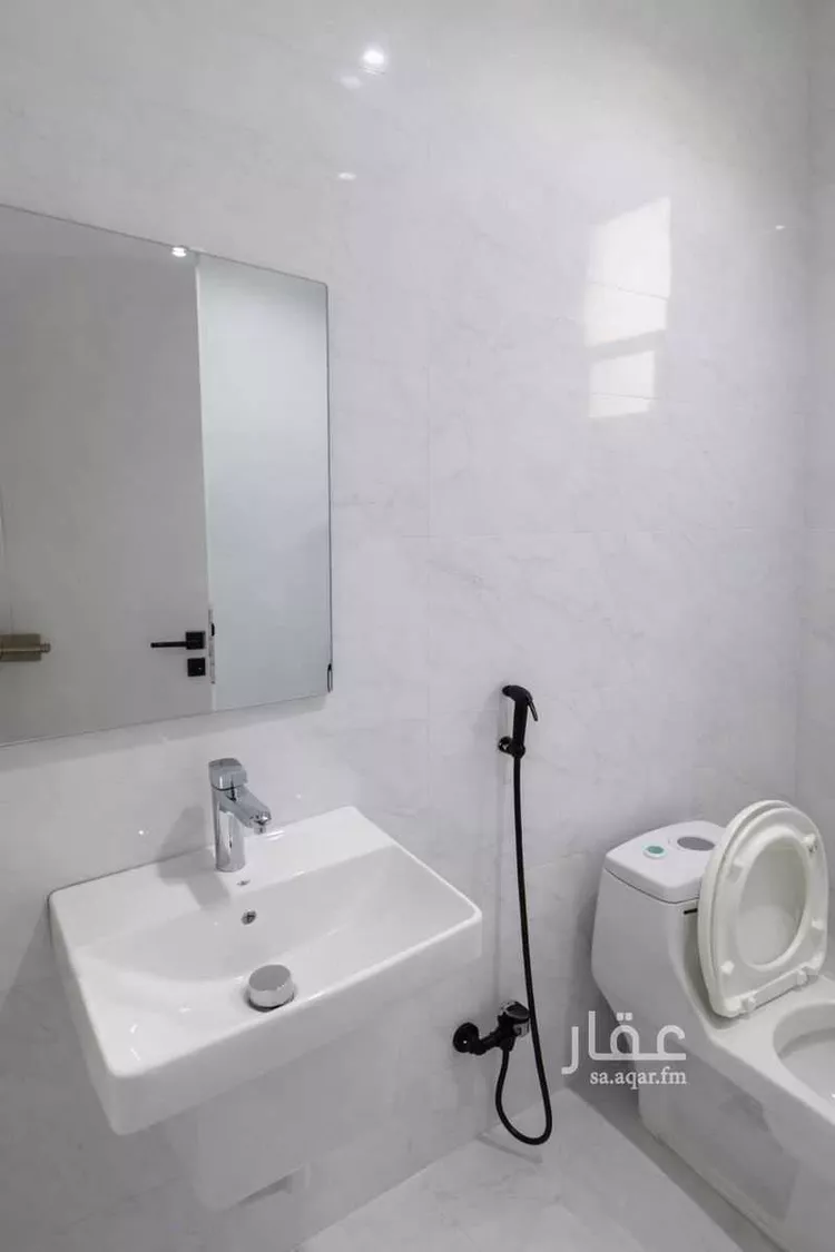 دور للبيع في شارع أحمد بن محمد الربعي, حي البيان, مدينة الرياض, منطقة الرياض صورة 2