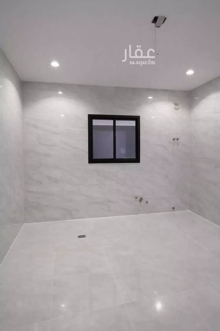 دور للبيع في شارع رقم 152, حي الجنادرية, مدينة الرياض, منطقة الرياض صورة 2