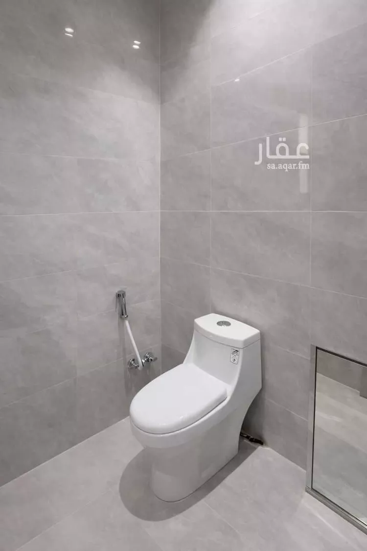 دور للبيع في شارع رقم 152, حي الجنادرية, مدينة الرياض, منطقة الرياض صورة 3