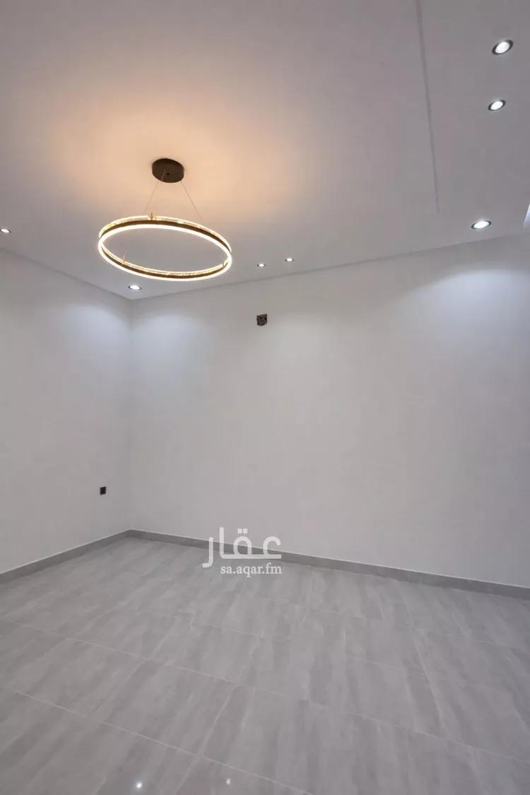 دور للبيع في شارع البرود, حي طيبة, مدينة الرياض, منطقة الرياض صورة 4