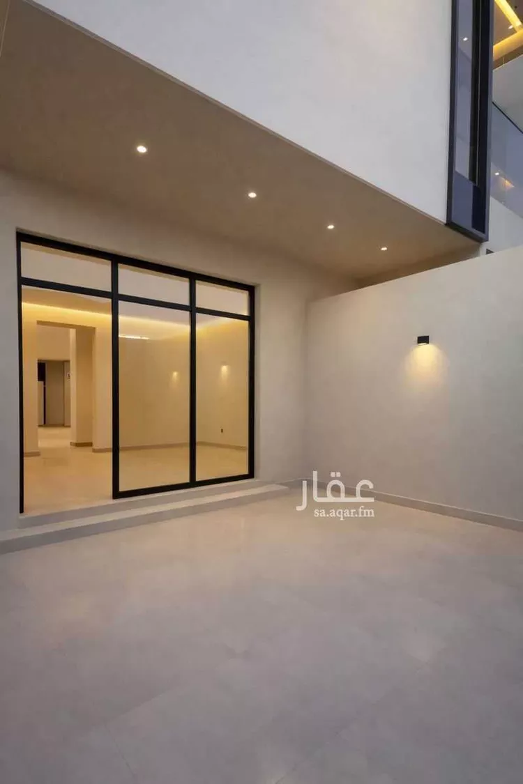 Floor for Sale in Riyadh Ash Sharq 7