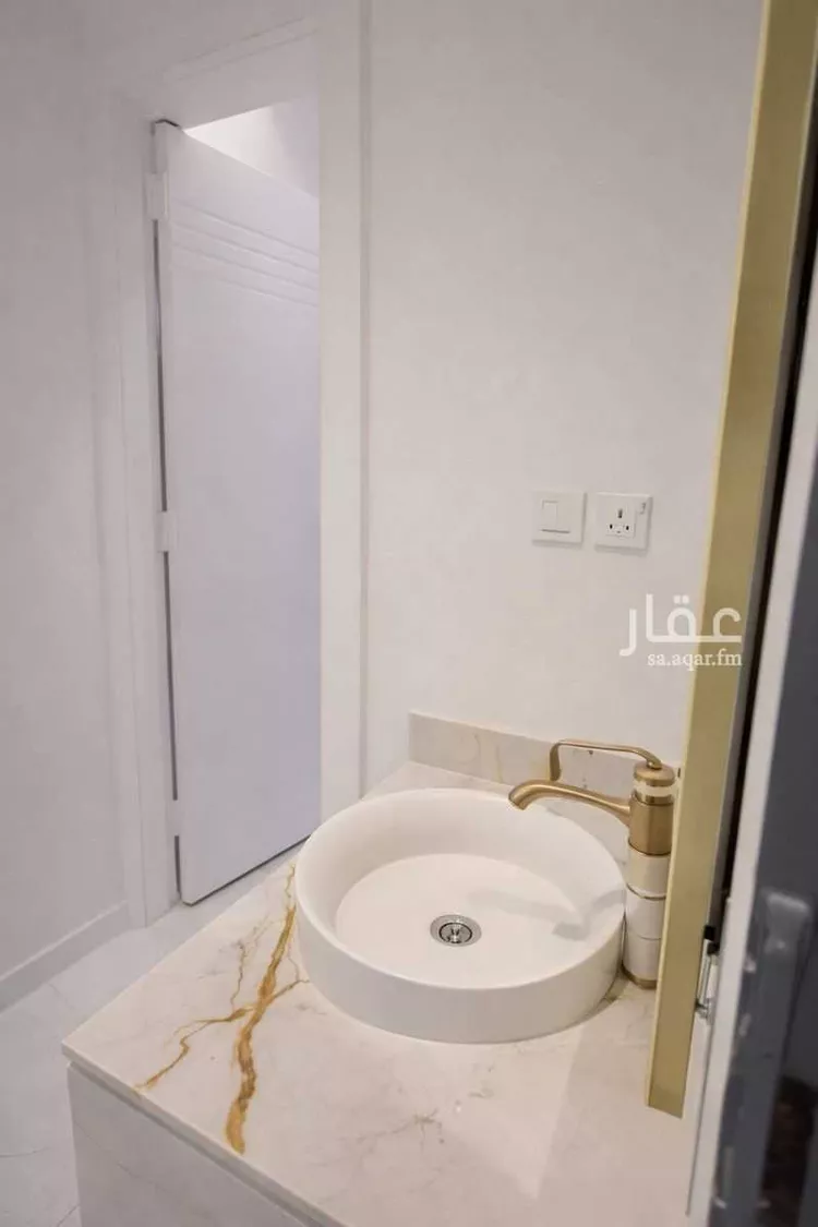 دور للبيع في شارع رقم 164, حي الجنادرية, مدينة الرياض, منطقة الرياض صورة 2