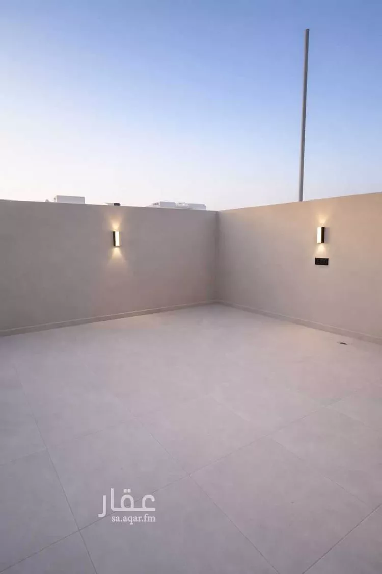 دور للبيع في شارع رقم 62, حي الندوة, مدينة الرياض, منطقة الرياض صورة 4