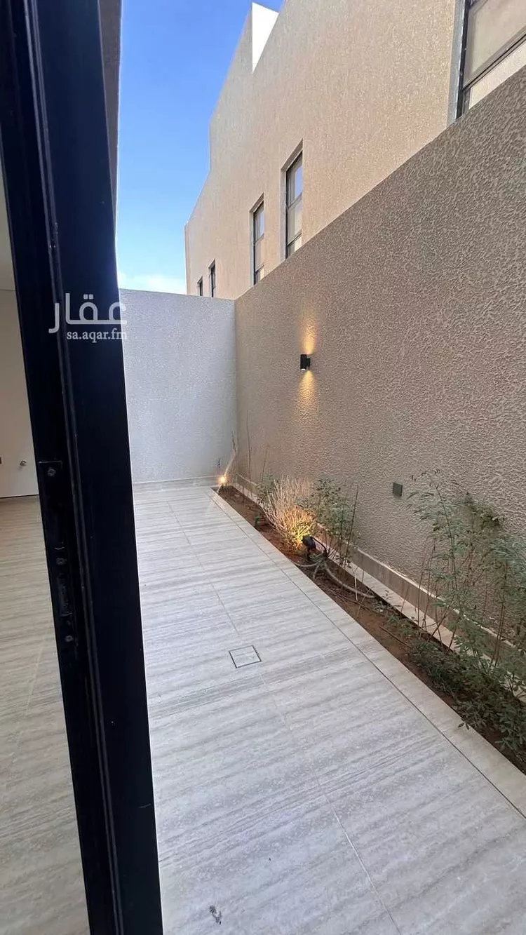 شقة للإيجار في شارع محمد بن محمد المنوفي ، حي مبروكة ، بريدة ، بريدة صورة 2