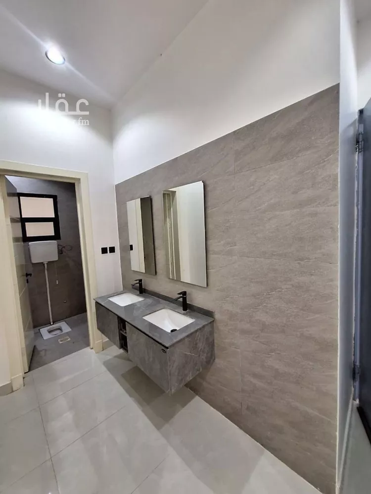 دور للبيع في شارع عبدالله بافقيه الحضرمي, حي عكاظ, مدينة الرياض, منطقة الرياض صورة 5